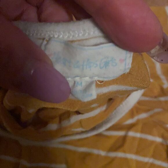 Heart and Hips top  - Picture 2 of 2